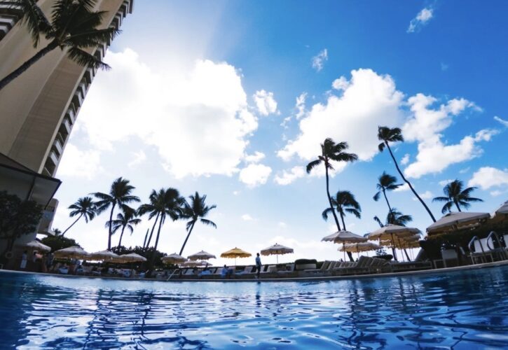 宿泊税の導入について考える